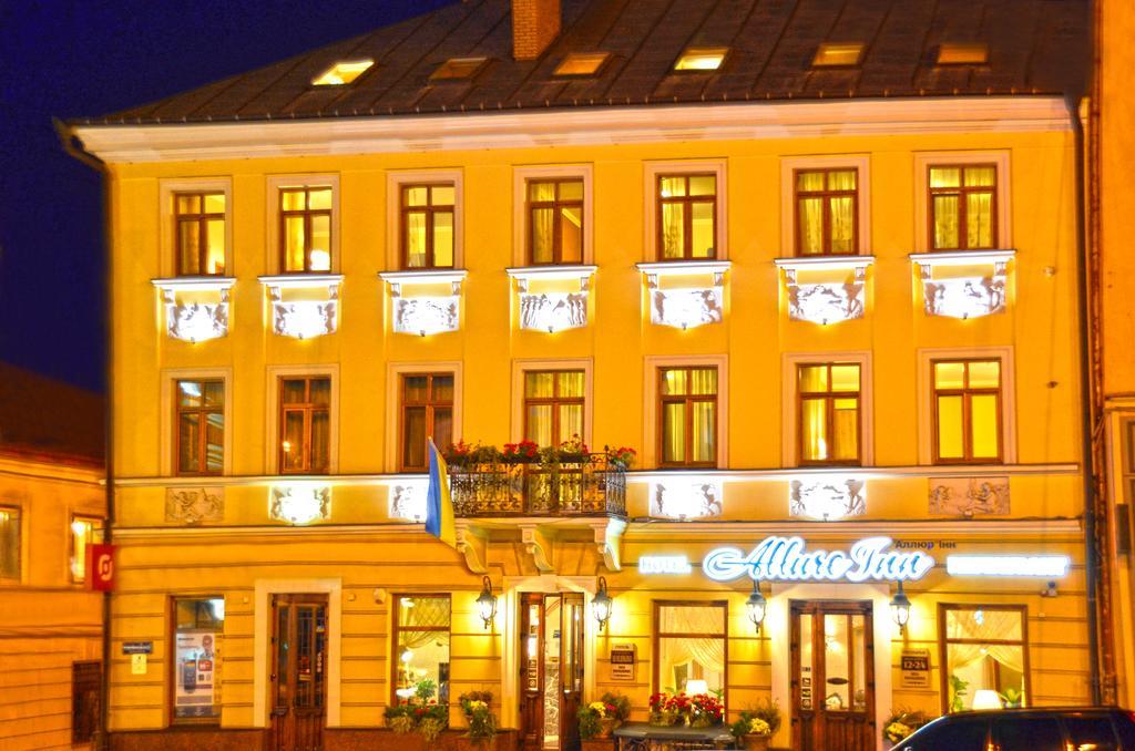 Allureinn Hotel And Spa Chernivtsi Exterior photo